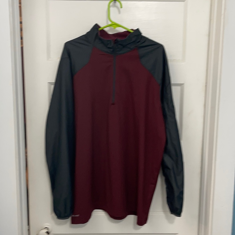 Nike pullover 1/4 zip jacket. Hardly worn. XL.